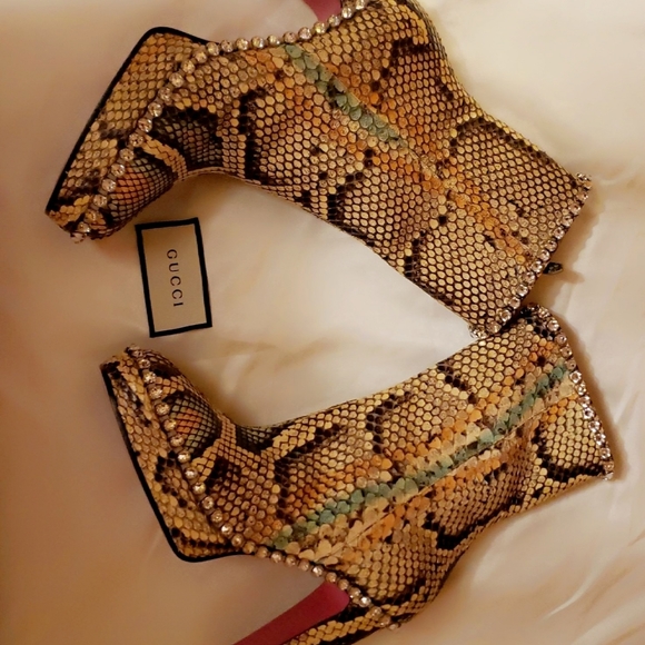 BRAND NEW AUTHENTIC GUCCI ANKLE BOOTS - Picture 6 of 6